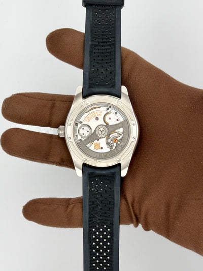 2021 H. Moser & Cie. Pioneer Centre Seconds 43mm Stainless Steel 3200-1202