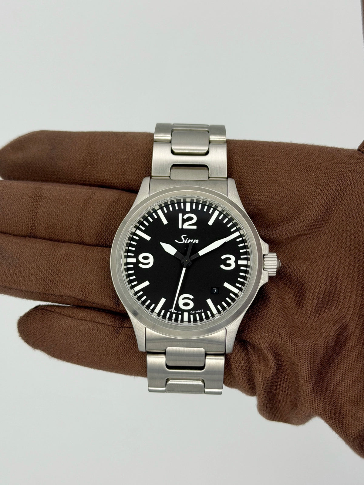 2026 Sinn Sinn 556 38.5mm Stainless Steel 556.014