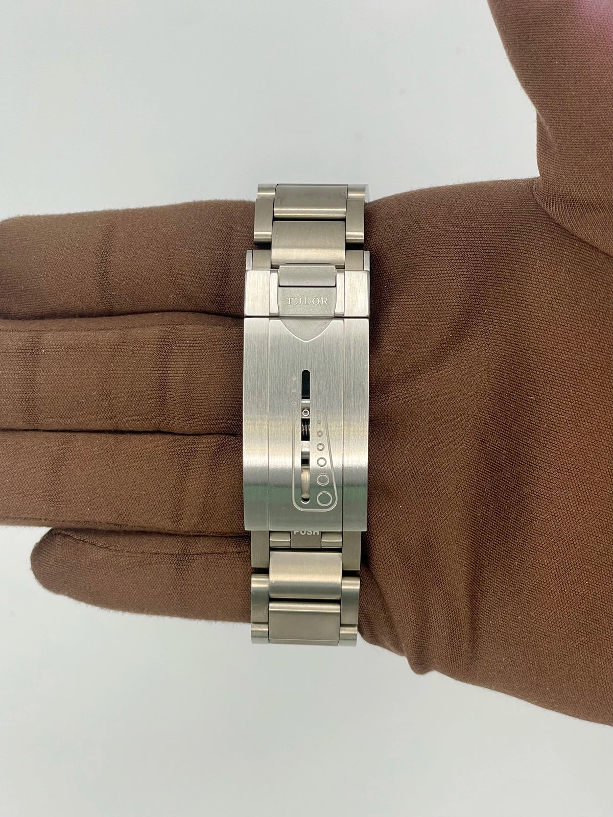 Tudor Pelagos LHD M25610TNL-0001 — photo 6 of 7