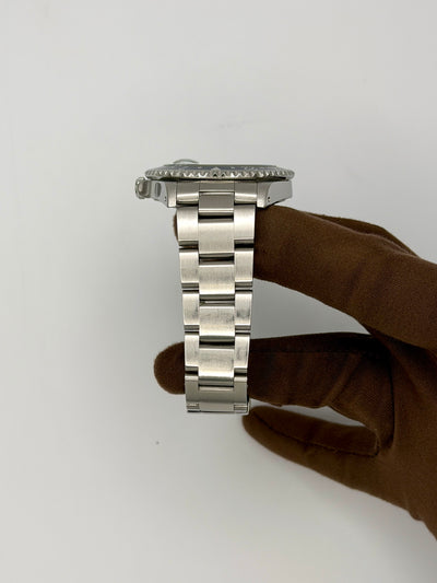 2000 Rolex GMT-Master II Pepsi 40mm Stainless Steel 16710