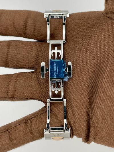 2025 Patek Philippe Cubitus 45mm Stainless Steel/Rose Gold 5821/1AR-001