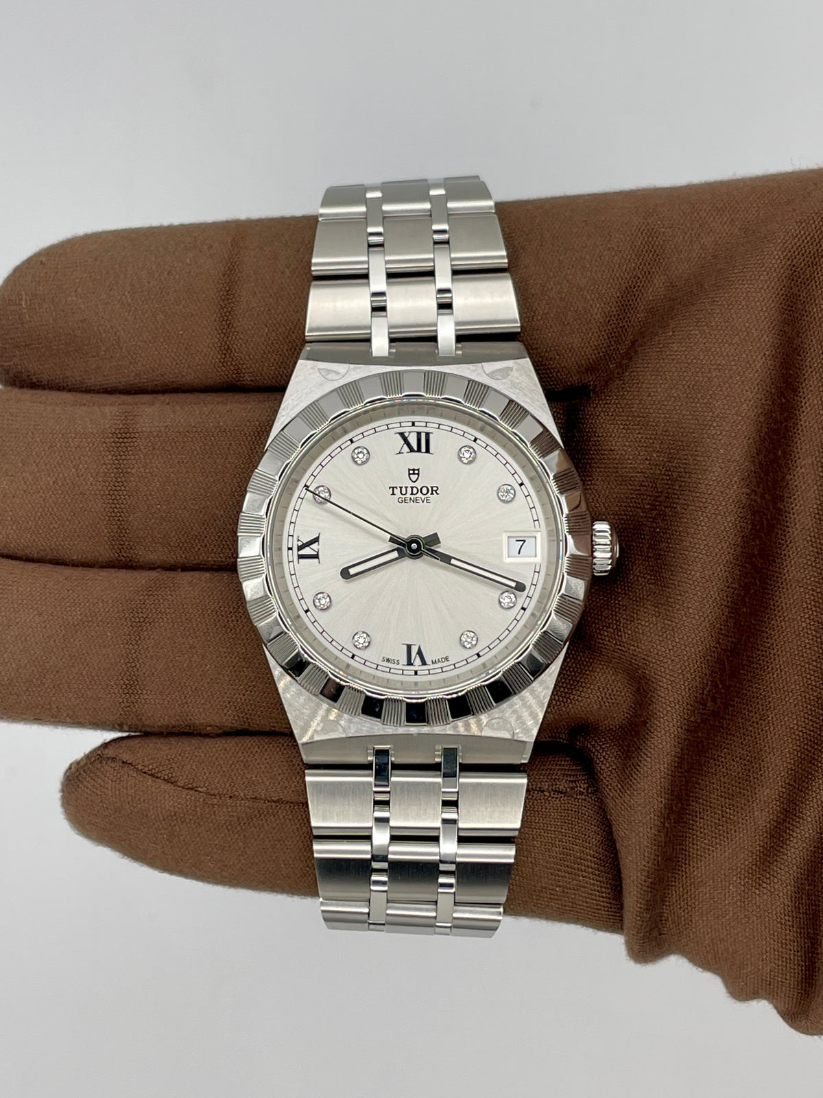 2025 Tudor Royal 34mm Stainless Steel M28400-0002
