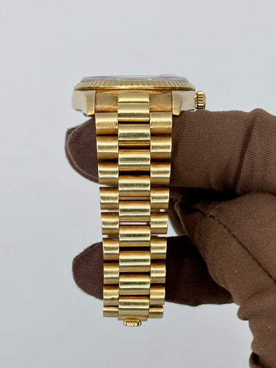 1988 Rolex Day-Date Champagne Index 36mm Yellow Gold 18238