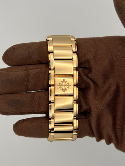 2026 Patek Philippe Twenty~4 25mm Rose Gold 4910/1201R-010