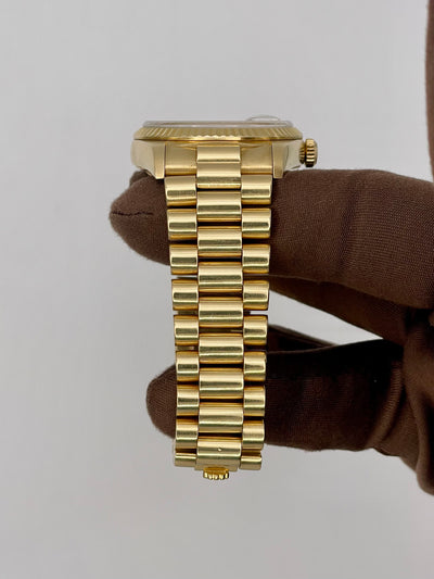 1997 Rolex Day-Date 36mm Yellow Gold 18238