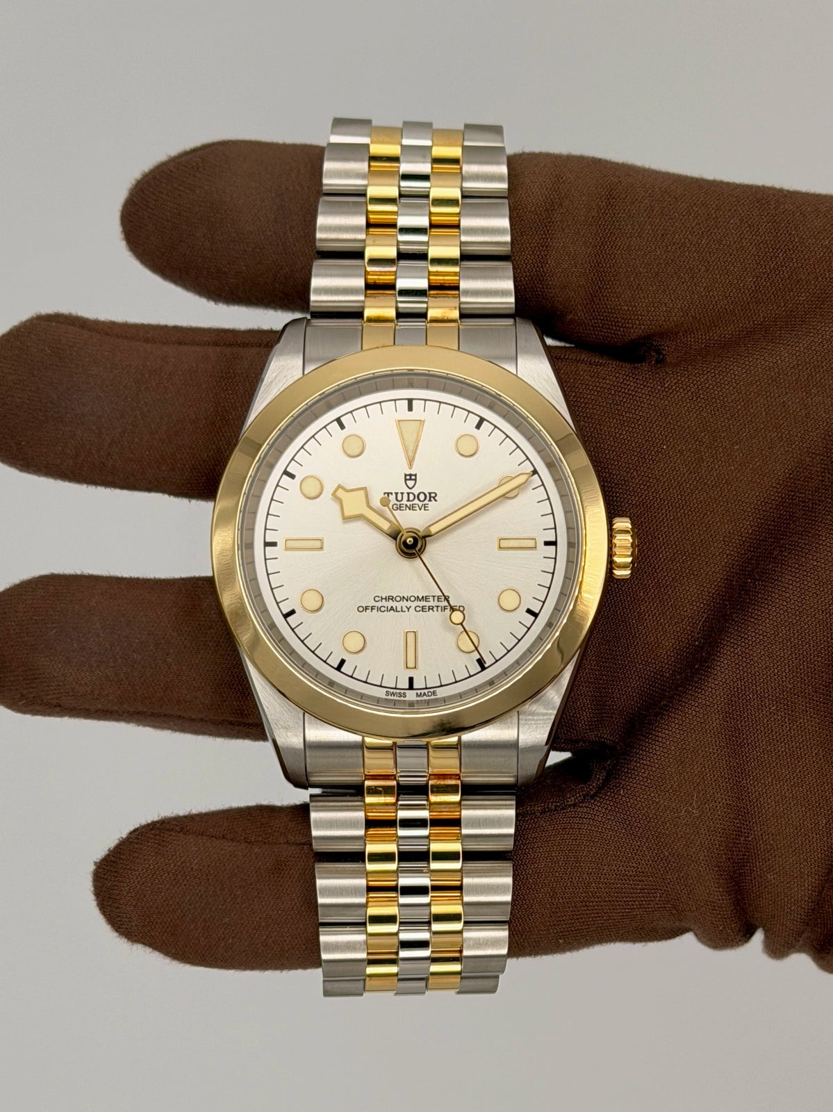 2026 Tudor Black Bay One S&G 41mm Stainless Steel & Yellow Gold M79683-0002