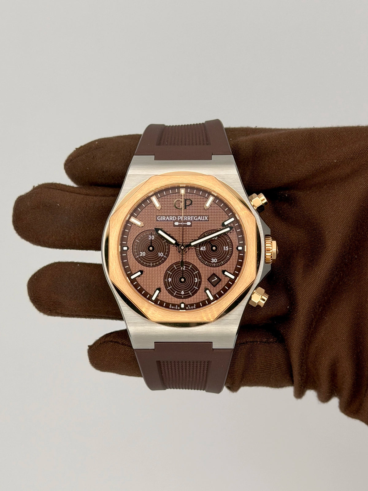 2026 Girard-Perregaux Laureato Chronograph 42mm 81020-56-3578-1CX