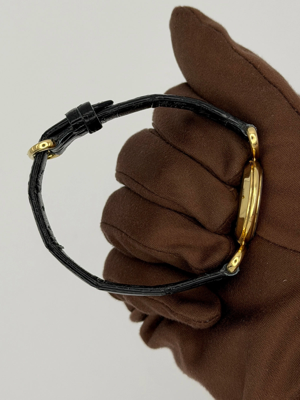 1977 Piaget Anneaux/Ovale Coral 27mm Yellow Gold 9802 D