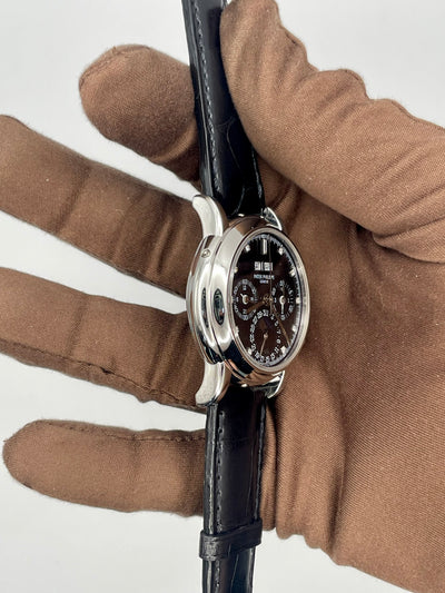 2004 Patek Philippe Perpetual Calendar Chronograph 36mm Platinum 3970EP-019