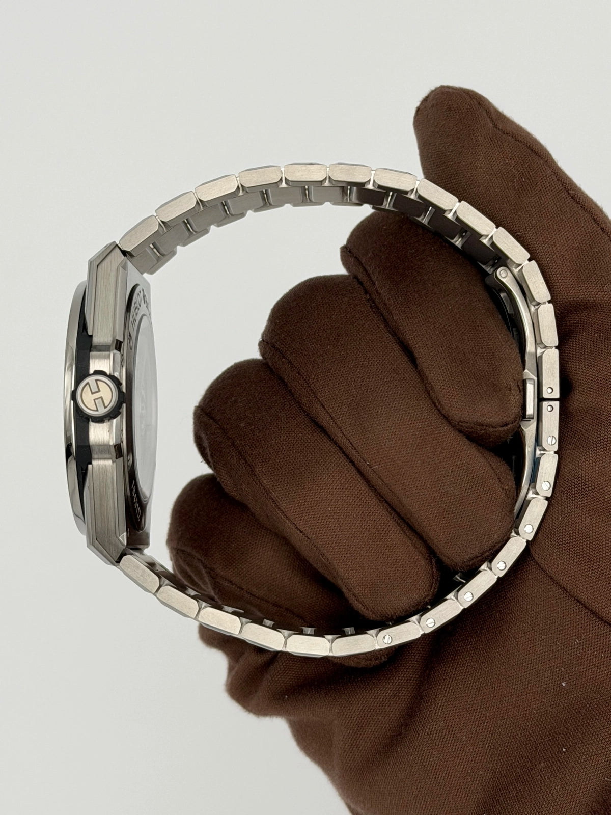 2026 Hublot Big Bang Integrated Time Only 40mm Titanium 456.NX.0170.NX