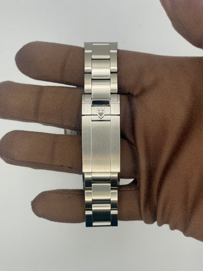 2025 Tudor Black Bay 68 43mm Stainless Steel M7943A1A0NU-0002