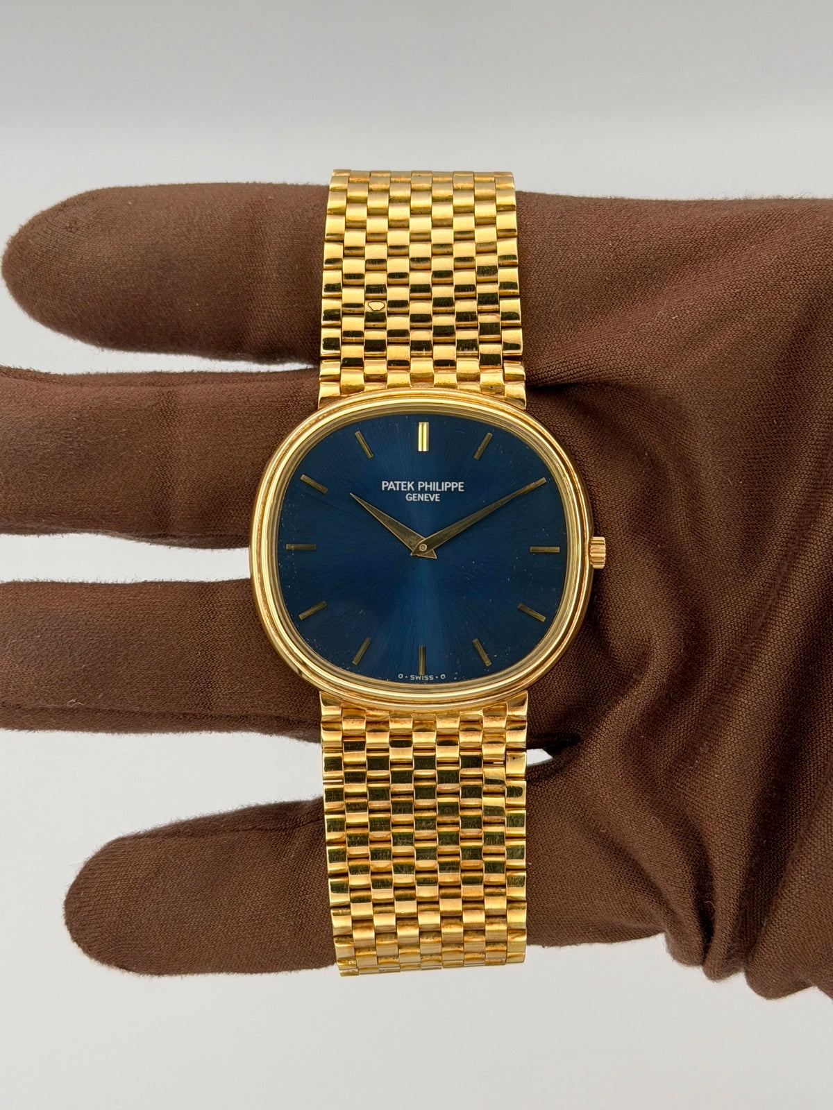 Patek Philippe Golden Ellipse 36x34mm Yellow Gold 3739/2