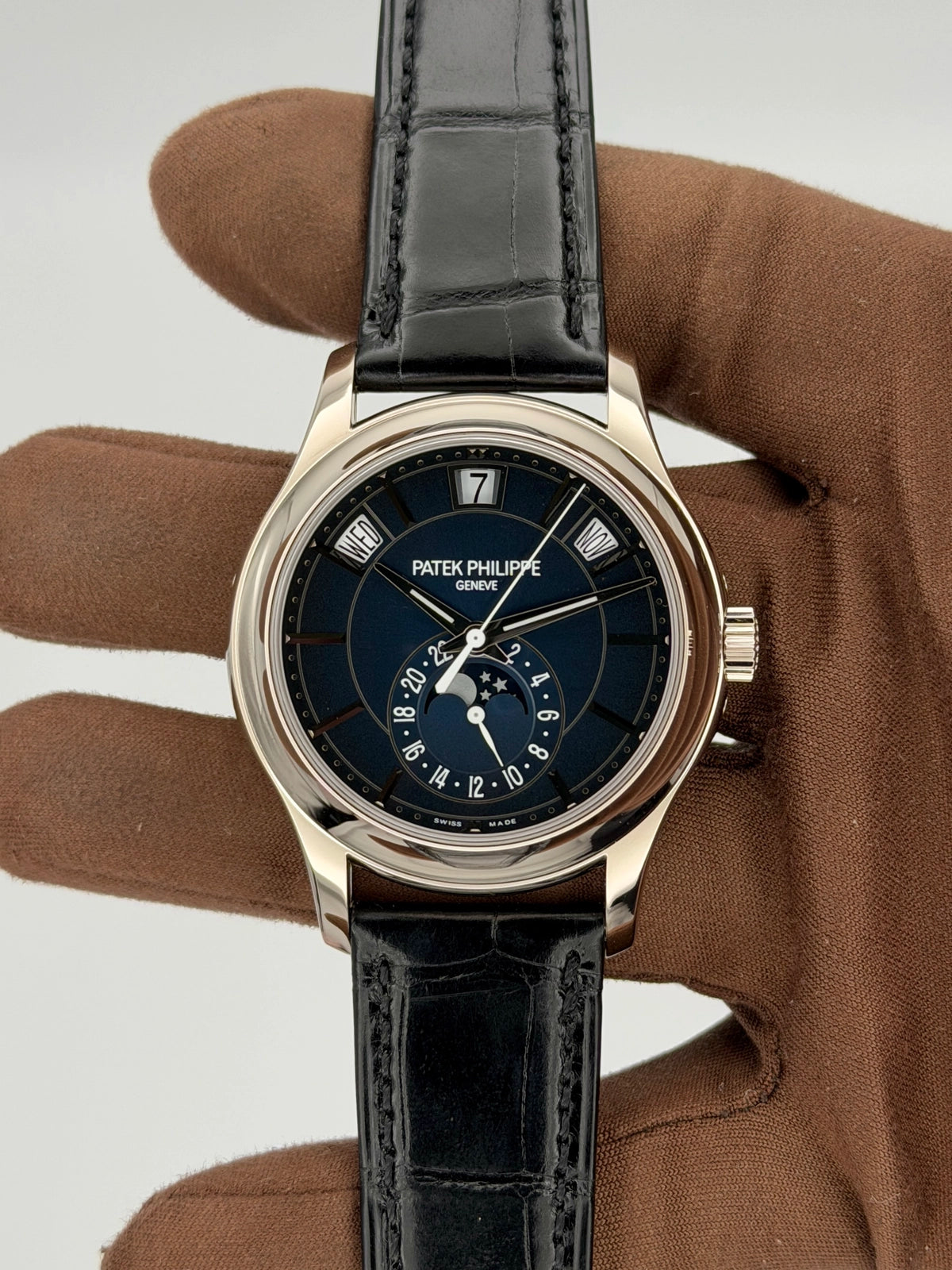 2026 Patek Philippe Complications Annual Calendar Moon Phases 40mm White Gold 5205G-013