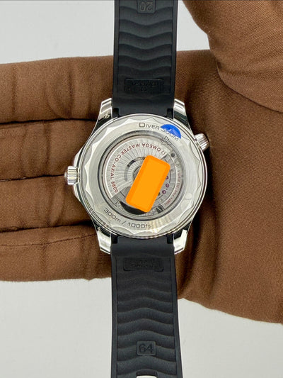 2025 Omega Seamaster Diver 300M Co-Axial Master Chronometer 42mm Stainless Steel 210.32.42.20.01.001