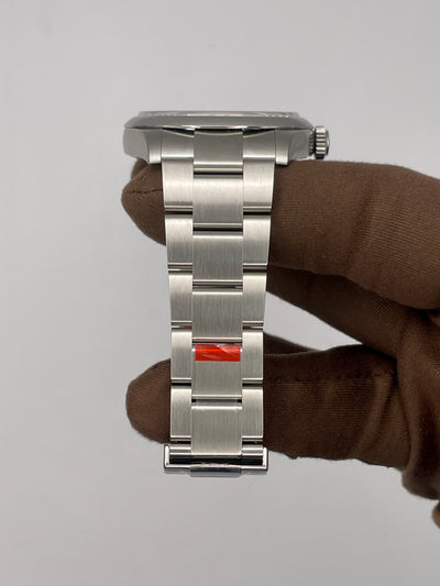 2025 Rolex Oyster Perpetual 41mm Stainless Steel 134300-0008