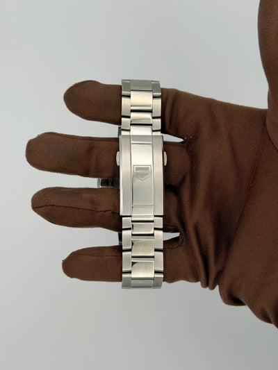 2026 TAG Heuer Aquaracer Professional 200 Date Quartz 40mm Stainless Steel CBP1112.BA0627