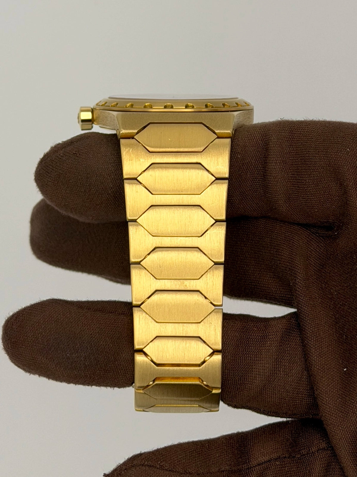 1982 Vacheron Constantin 222 34mm Yellow Gold 46003