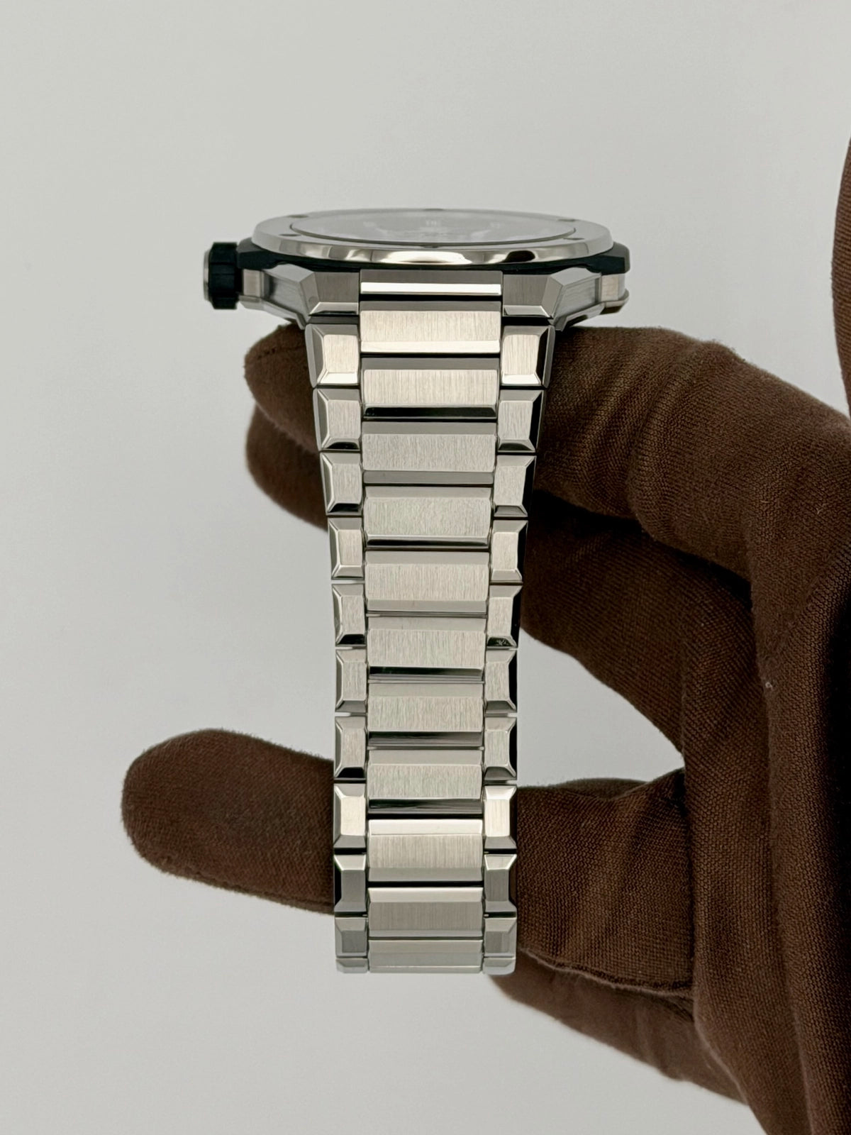 2026 Hublot Big Bang Integrated Time Only 40mm Titanium 456.NX.0170.NX