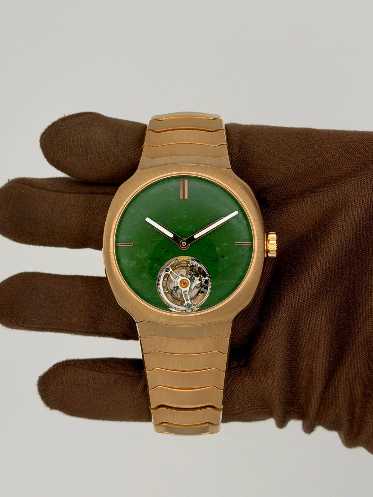 2024 H. Moser & Cie. Streamliner Tourbillon Wyoming Jade 40mm Rose Gold 6804-0406
