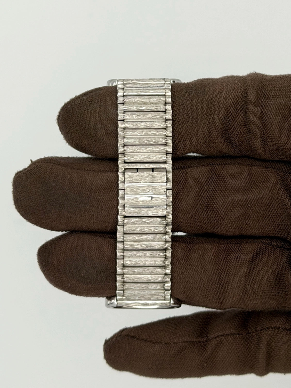 1960 Piaget Ladies Dress Watch Unusual Piaget bracelet 25mm White Gold 9005