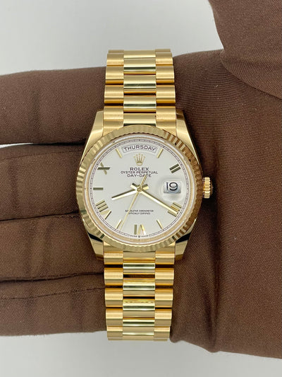 2025 Rolex Day-Date 36mm Yellow Gold 128238-0113