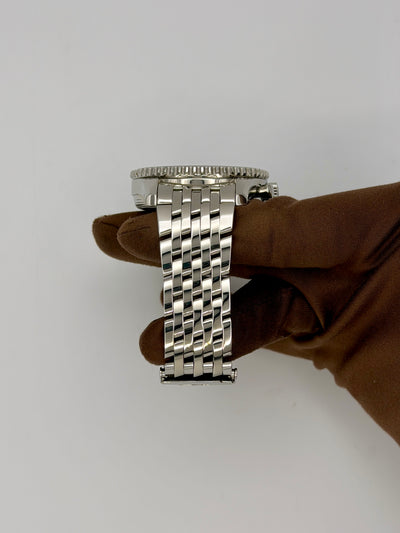 Breitling Navitimer World Fits up to 7 inch wrist size 46mm Stainless Steel A24322
