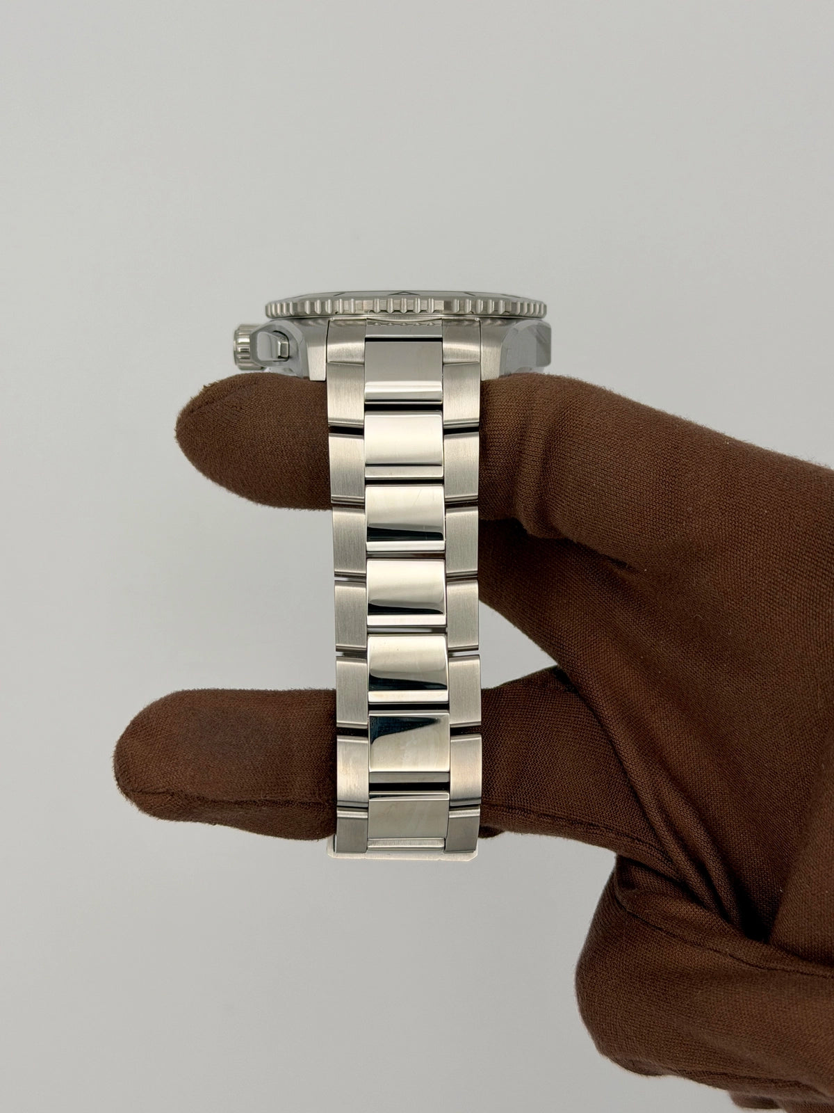 2026 TAG Heuer Aquaracer Professional 200 Date Quartz 40mm Stainless Steel CBP1112.BA0627