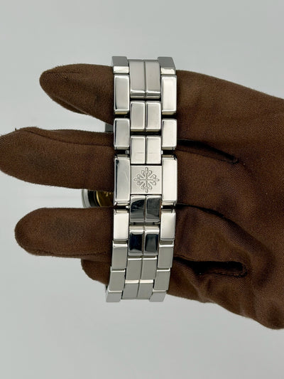 1999 Patek Philippe Aquanaut 36mm Stainless steel 5066/1A-001