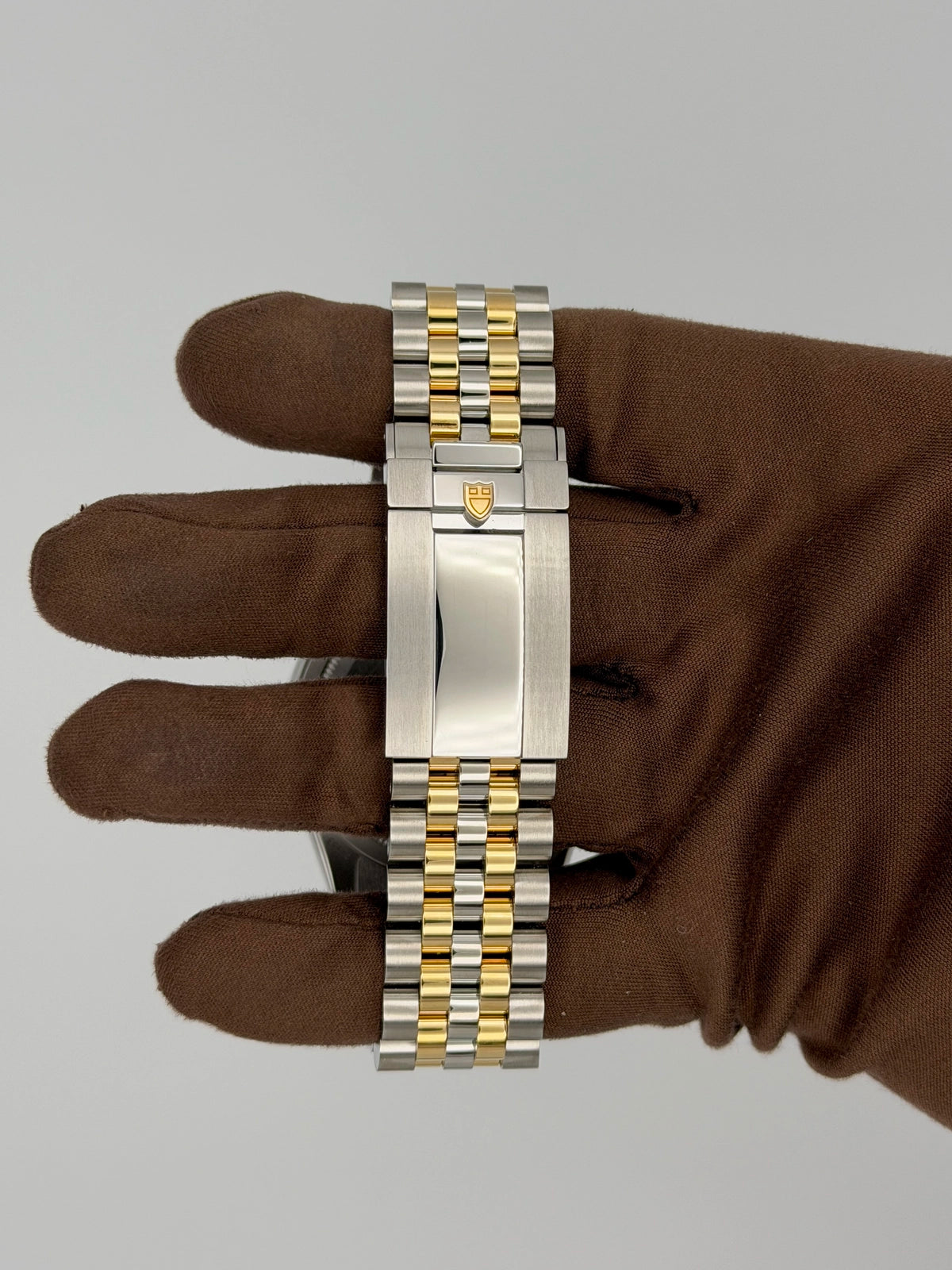 2026 Tudor Black Bay One S&G 41mm Stainless Steel & Yellow Gold M79683-0002