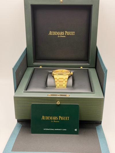 2024 Audemars Piguet Royal Oak Jumbo Extra-Thin 39mm Yellow Gold 16204BA.OO.1240BA.01