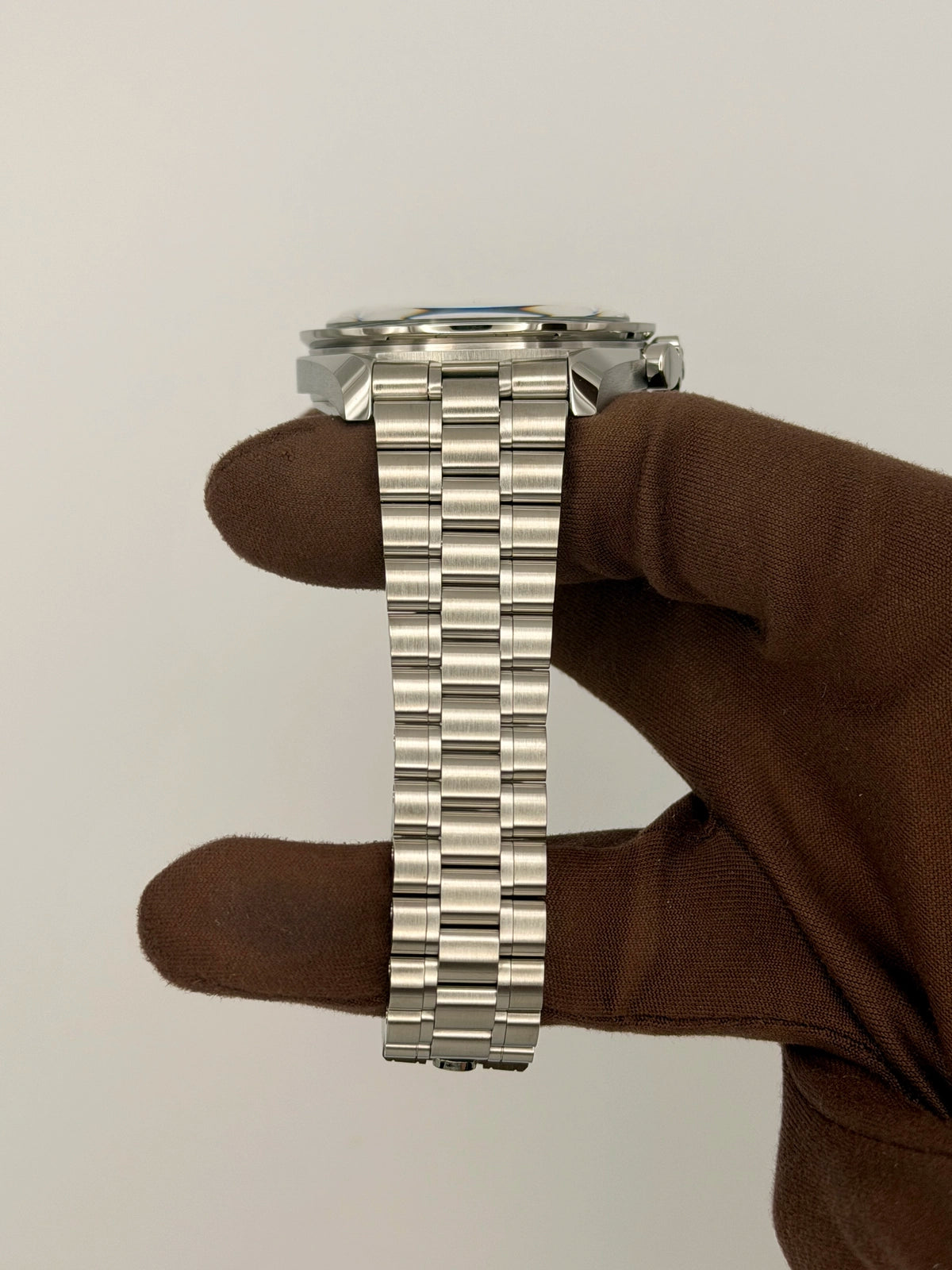 2026 Omega Speedmaster Moonwatch Professional Co-Axial Master Chronometer Chronograph 42mm Stainless Steel 310.30.42.50.01.001