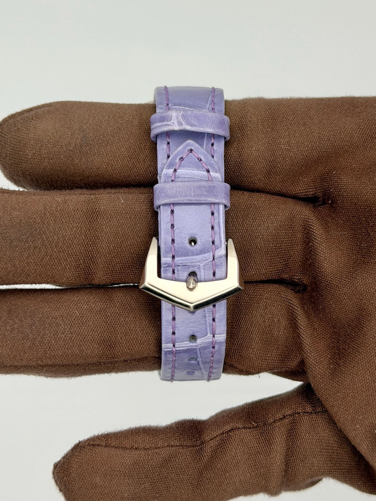 Patek Philippe Calatrava 7127G-010 — photo 7 of 8