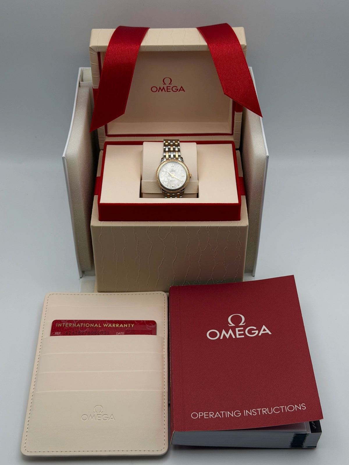 Omega De Ville Prestige Butterfly 424.25.27.60.52.001 — photo 9 of 9