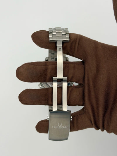 2026 Omega Seamaster Diver 300M Wooden Box (No Limited Box) 44mm Stainless Steel 210.30.44.51.03.002