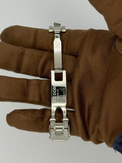2025 Tudor Royal 28mm Stainless Steel M28300-0010