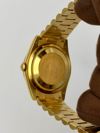 2004 Rolex Day-Date Onyx Dial Full Set 36mm Yellow Gold 118238
