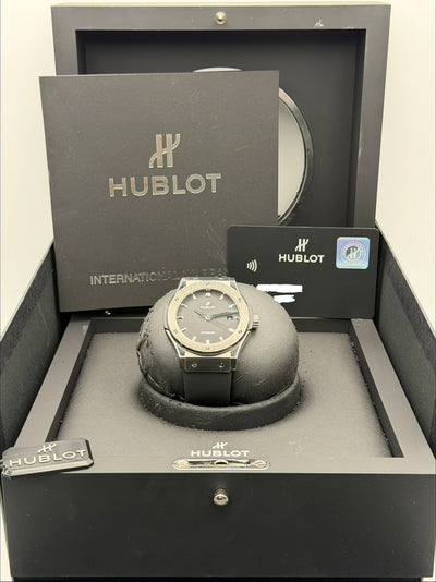 2021 Hublot Classic Fusion 42mm Titanium 542.NX.1171.RX