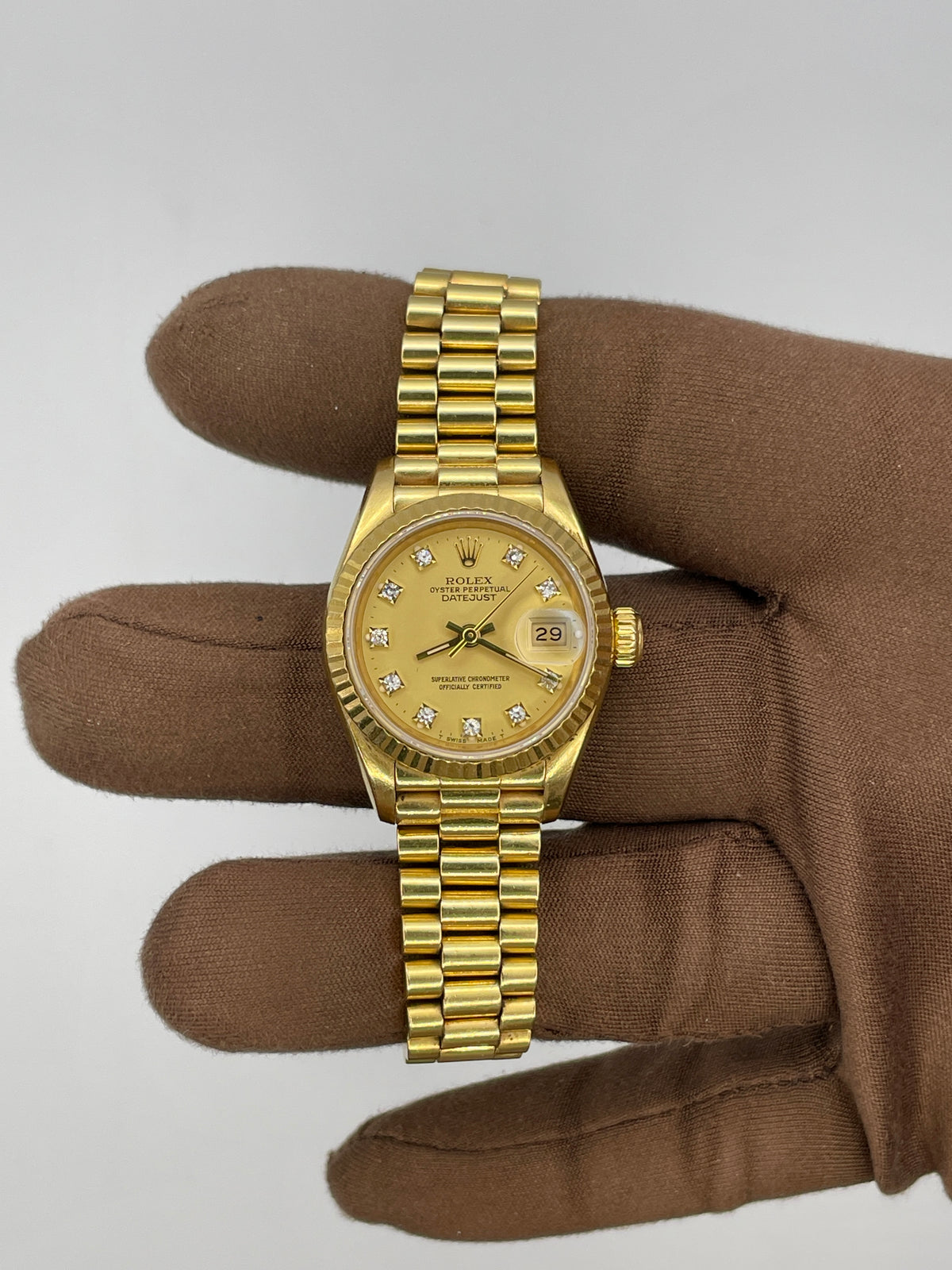 1990 Rolex Lady-Datejust 26mm Yellow Gold 69178