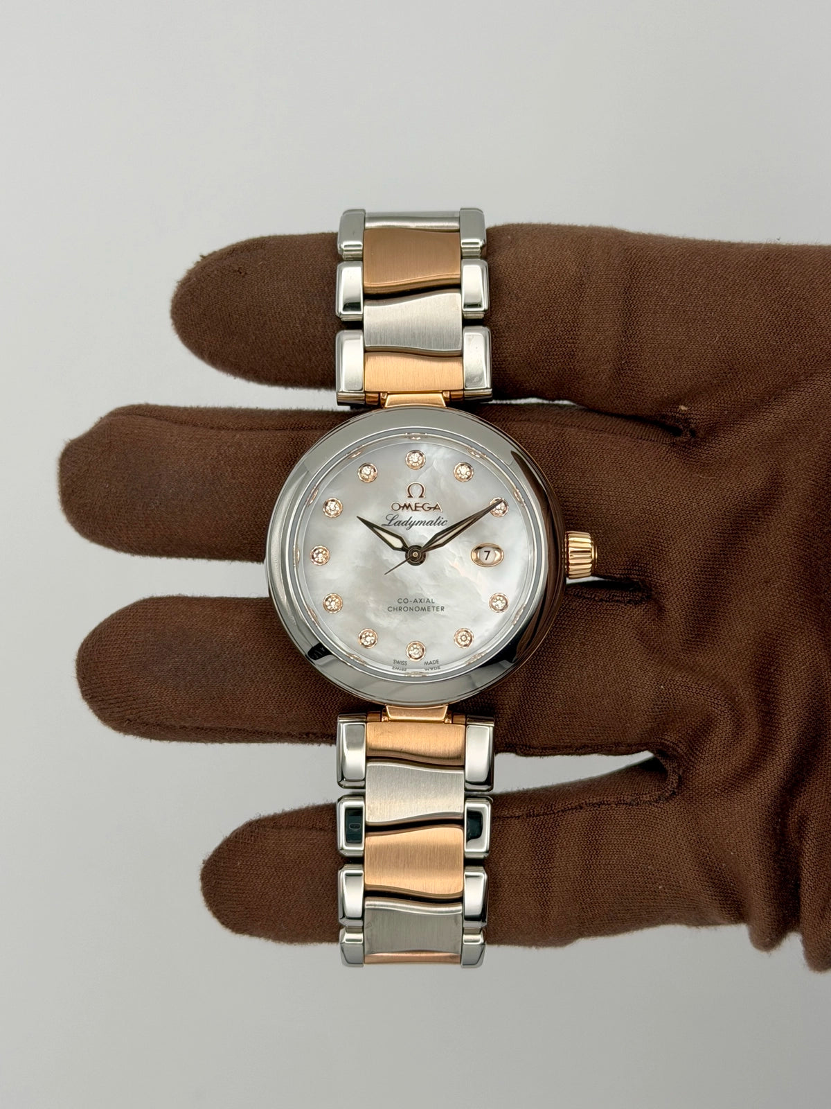 2026 Omega De Ville Ladymatic 34mm Stainless Steel/Sedna Gold 425.38.34.20.55.004