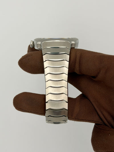 2022 H. Moser & Cie. Streamliner Center 40mm Stainless Steel 6200-1200