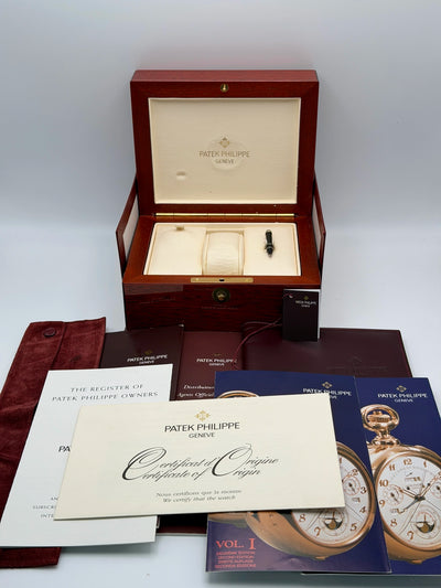 2001 Patek Philippe Annual Calender 37mm White Gold 5035G-027