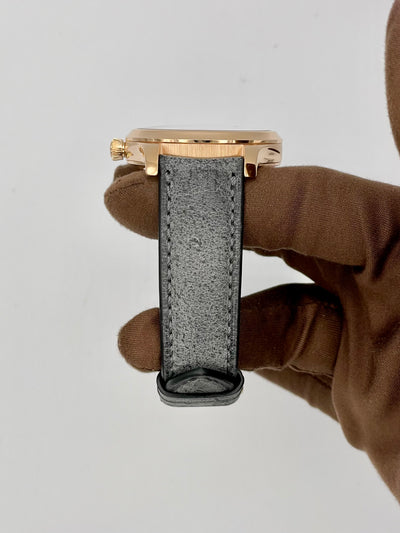 2025 H. Moser & Cie. Endeavour Centre Seconds Concept Vantablack 40mm Rose Gold 1200-0412