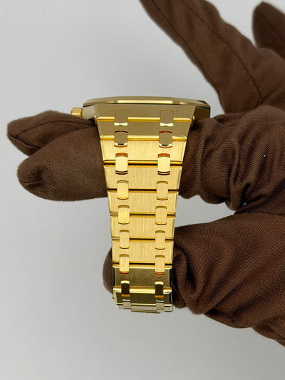 2024 Audemars Piguet Royal Oak Jumbo Extra-Thin 39mm Yellow Gold 16204BA.OO.1240BA.01