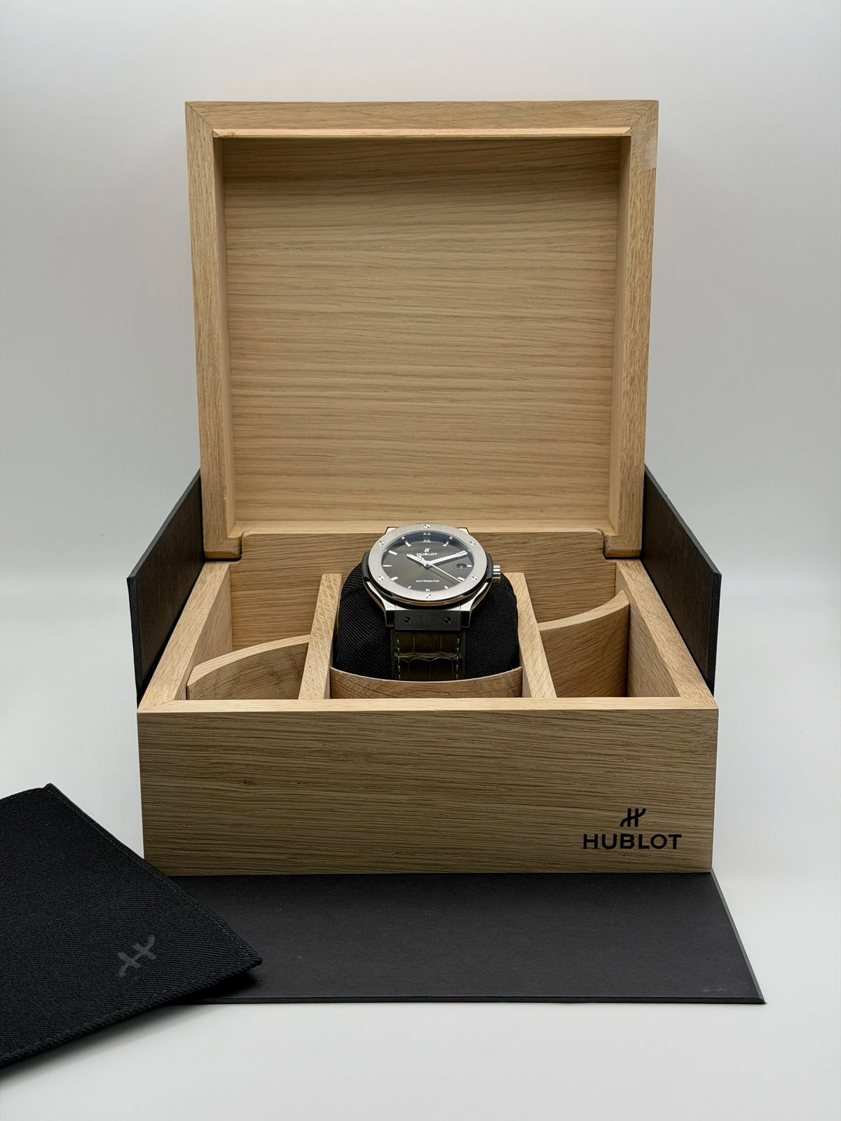 2026 Hublot Classic Fusion 45mm Titanium 511.NX.8970.LR