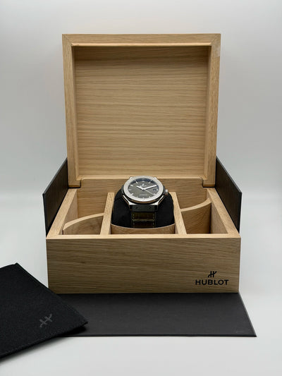 2026 Hublot Classic Fusion 45mm Titanium 511.NX.8970.LR
