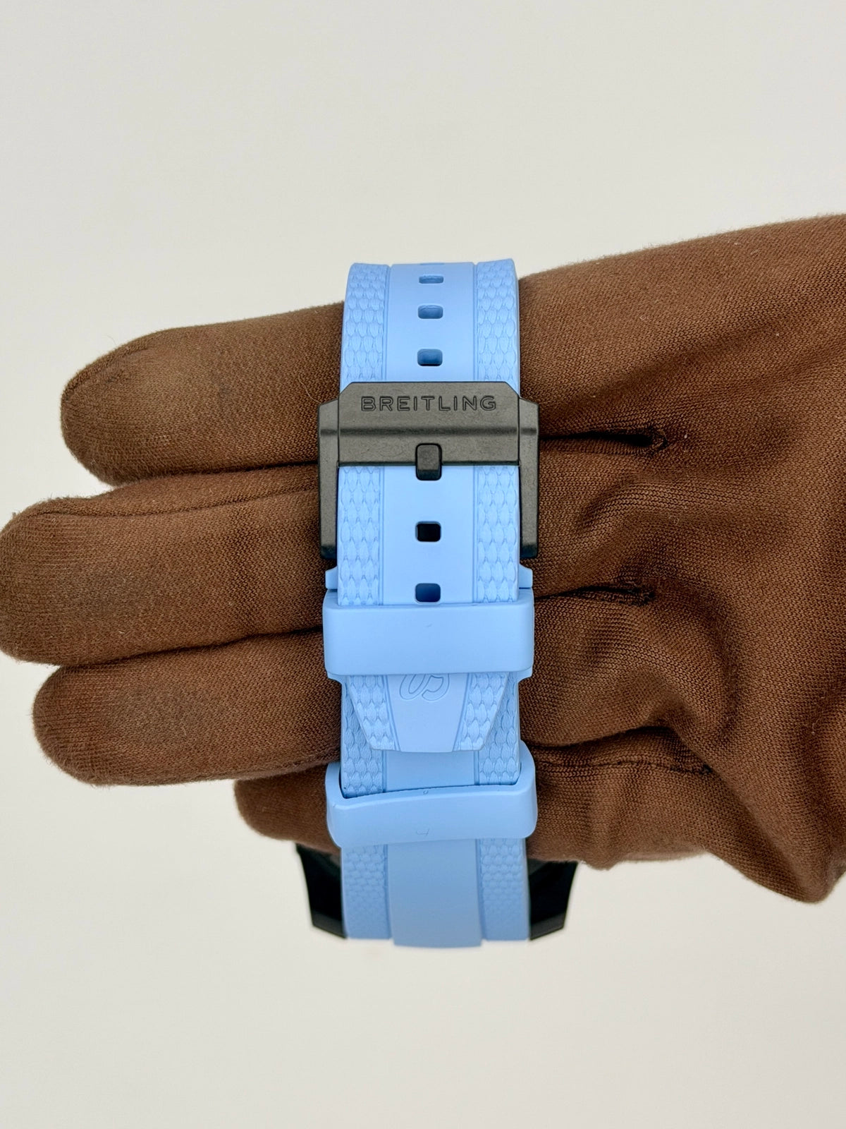 Breitling Endurance Pro X82310281B1S2 — photo 7 of 8