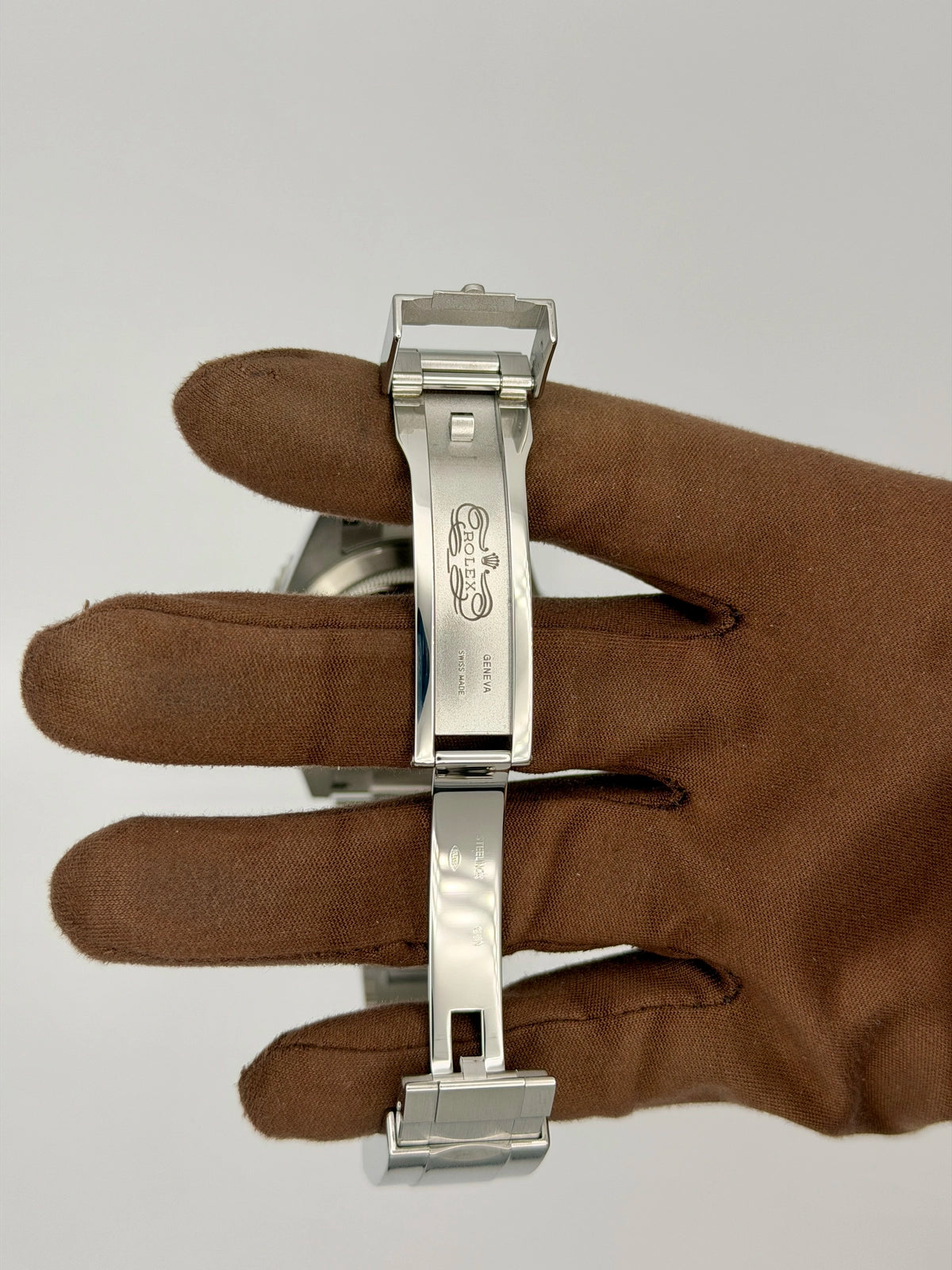 Rolex Sea-Dweller 116600 — photo 8 of 9