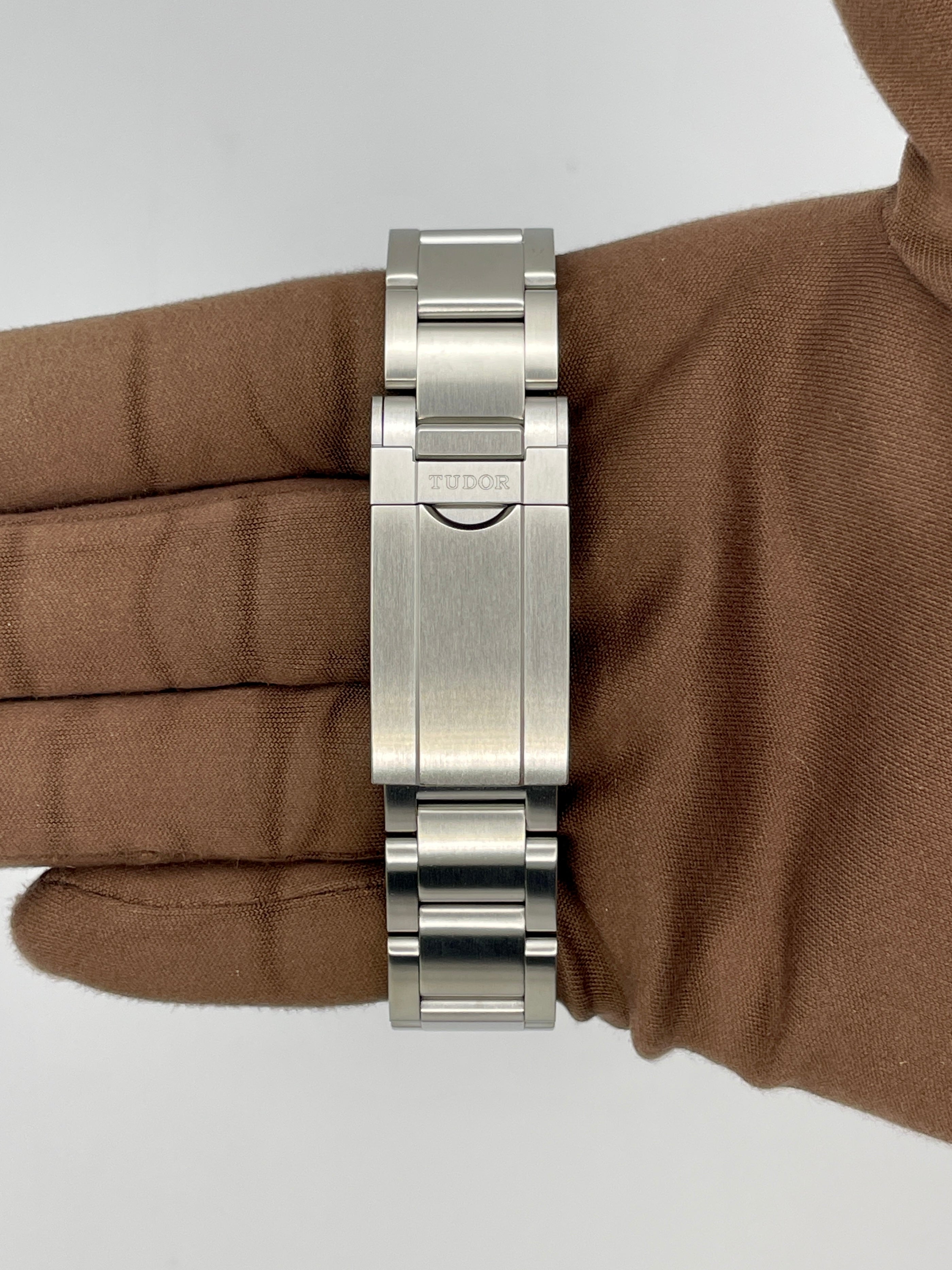 2025 Tudor Ranger 36mm Stainless Steel M79930-0007 – Reference In Time