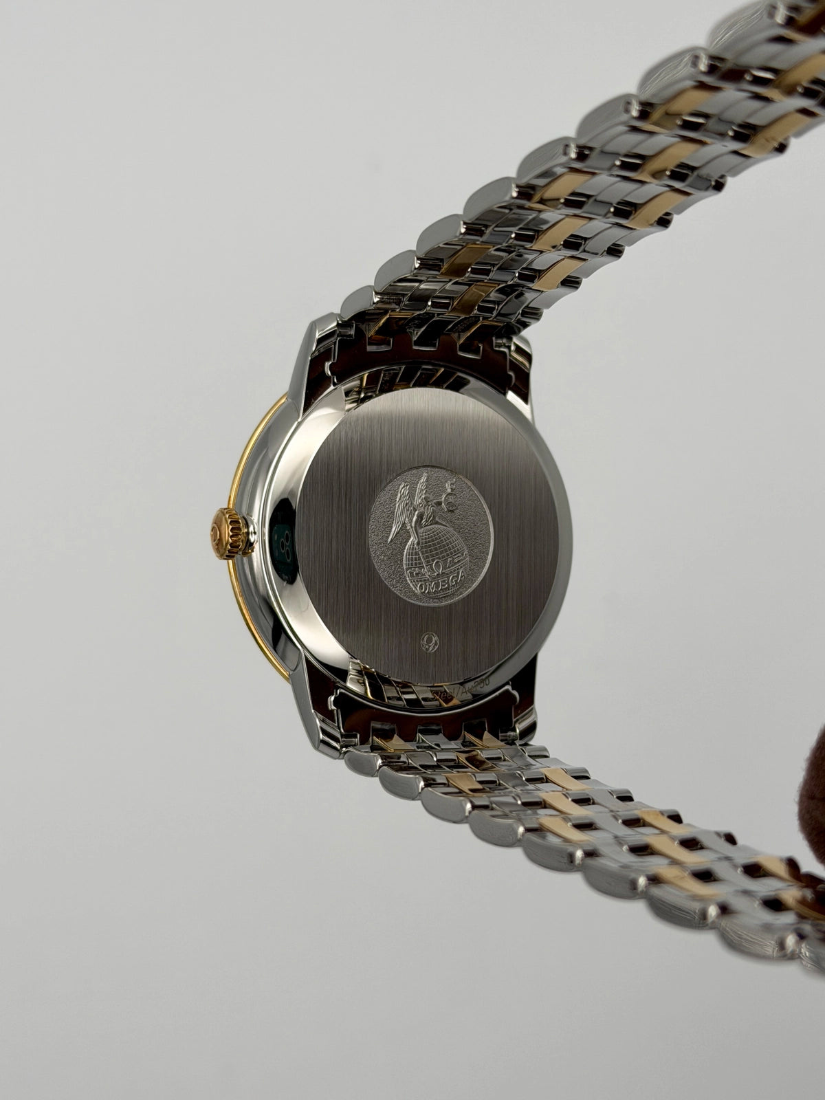 2026 Omega De Ville 41mm Stainless Steel/Yellow Gold 424.20.40.20.08.001