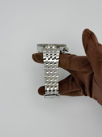 2009 Breitling Navitimer 46mm Stainless Steel A242B26KBA